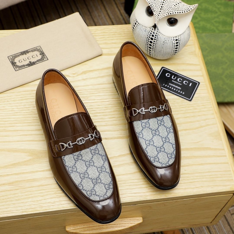 G*u*i leather shoes